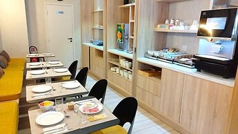 Avia Saphir Montparnasse