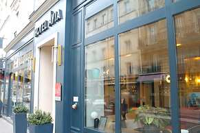 Avia Saphir Montparnasse