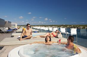 Barceló Hamilton Menorca - Adults Only