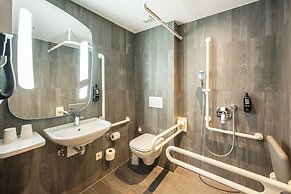 ibis Geneve Centre Lac