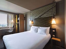 ibis Geneve Centre Lac