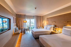 Praia D'El Rey Marriott Golf & Beach Resort