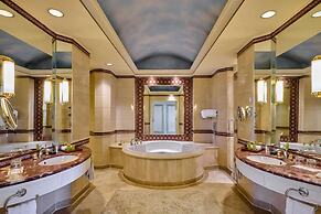 Hilton Cairo Grand Nile