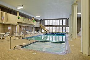 Sandwich Lodge & Resort