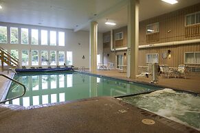 Sandwich Lodge & Resort