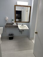 Sandwich Lodge & Resort