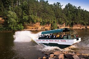 Holiday Inn Express Wisconsin Dells by IHG