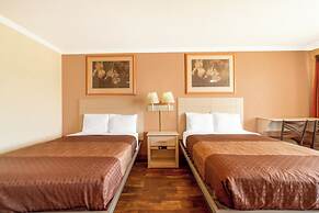 River Valley Motor Inn