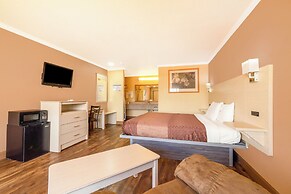 River Valley Motor Inn