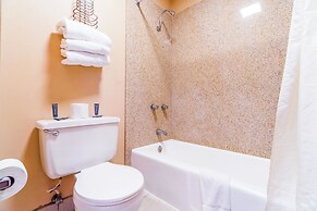River Valley Motor Inn