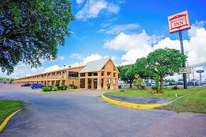 River Valley Motor Inn