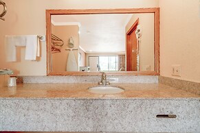 River Valley Motor Inn