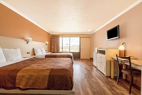River Valley Motor Inn