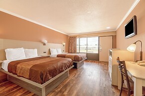River Valley Motor Inn