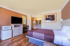 River Valley Motor Inn