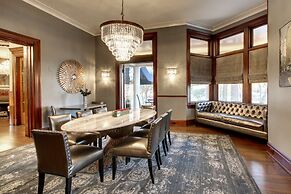 Hotel Finial, BW Premier Collection