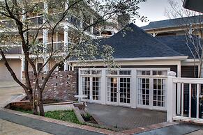 Hotel Finial, BW Premier Collection