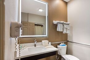 Quality Inn & Suites Pearl - Jackson