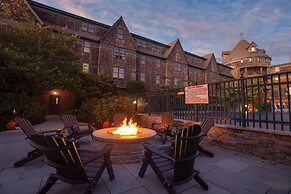 Club Wyndham Long Wharf