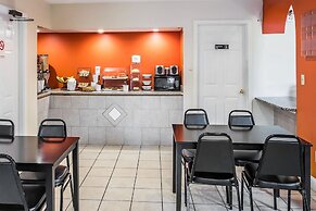 Rodeway Inn & Suites