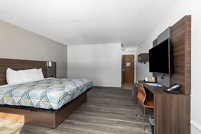 Motel 6 Grand Rapids, MI - Northeast