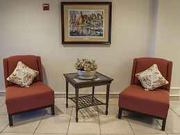 Holiday Inn Express Hotel & Suites Buffalo-Airport by IHG