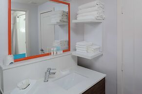 Hampton Inn Woodbridge