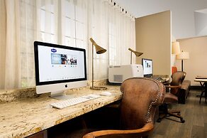 Hampton Inn Kansas City The Legends