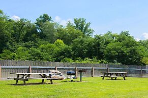 Microtel Inn & Suites by Wyndham Cherokee