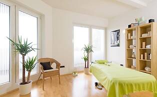 Maifeld Sport- und Tagungshotel