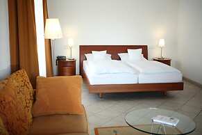 Maifeld Sport- und Tagungshotel