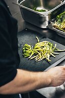 Maifeld Sport- und Tagungshotel