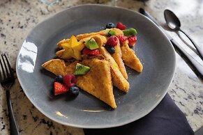 voco Saltillo Suites by IHG