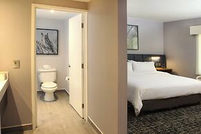 voco Saltillo Suites by IHG