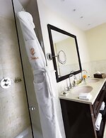 Hotel Juana