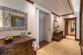 NH Collection Prague Carlo IV