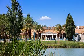 SOWELL Family Les Amandiers