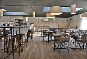 SOWELL Family Les Amandiers