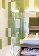 SOWELL Family Les Amandiers