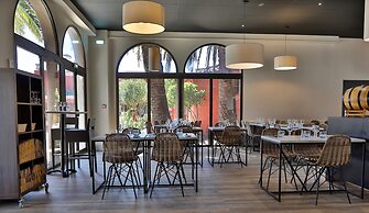 SOWELL Family Les Amandiers