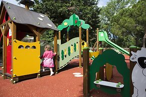 SOWELL Family Les Amandiers