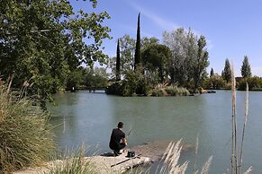 SOWELL Family Les Amandiers