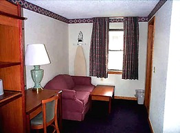 Wesley Inn & Suites