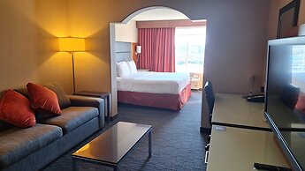 Radisson Hotel & Suites Fort McMurray