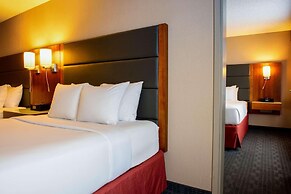 Radisson Hotel & Suites Fort McMurray