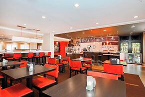 Courtyard by Marriott Salinas Monterey