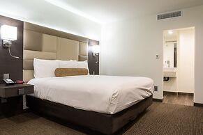 Hotel Xilo Glendale