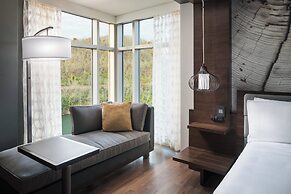 Morgantown Marriott at Waterfront Place