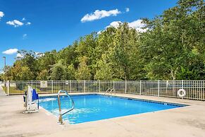 Sleep Inn & Suites Jacksonville near Camp Lejeune