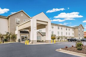 Sleep Inn & Suites Jacksonville near Camp Lejeune